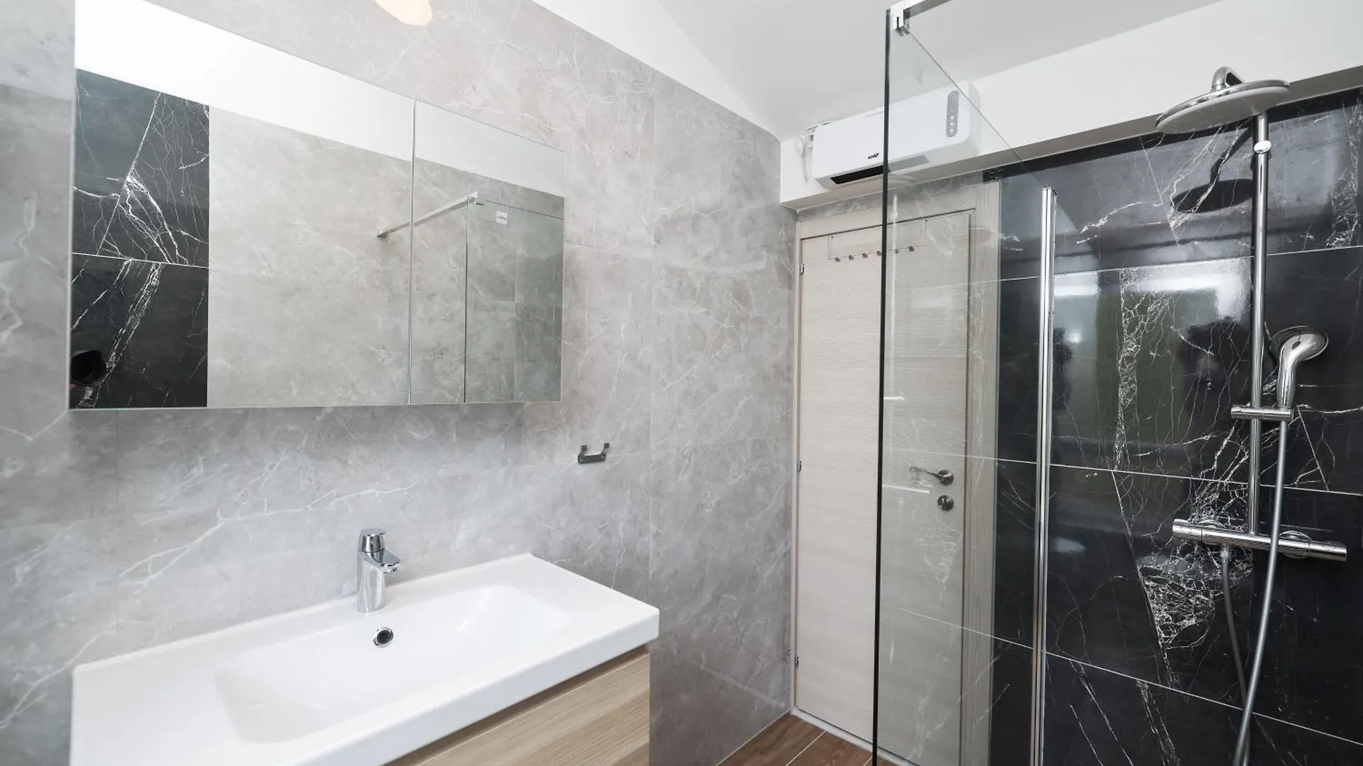 Luxury Villa Arabella Zaton  Croatia